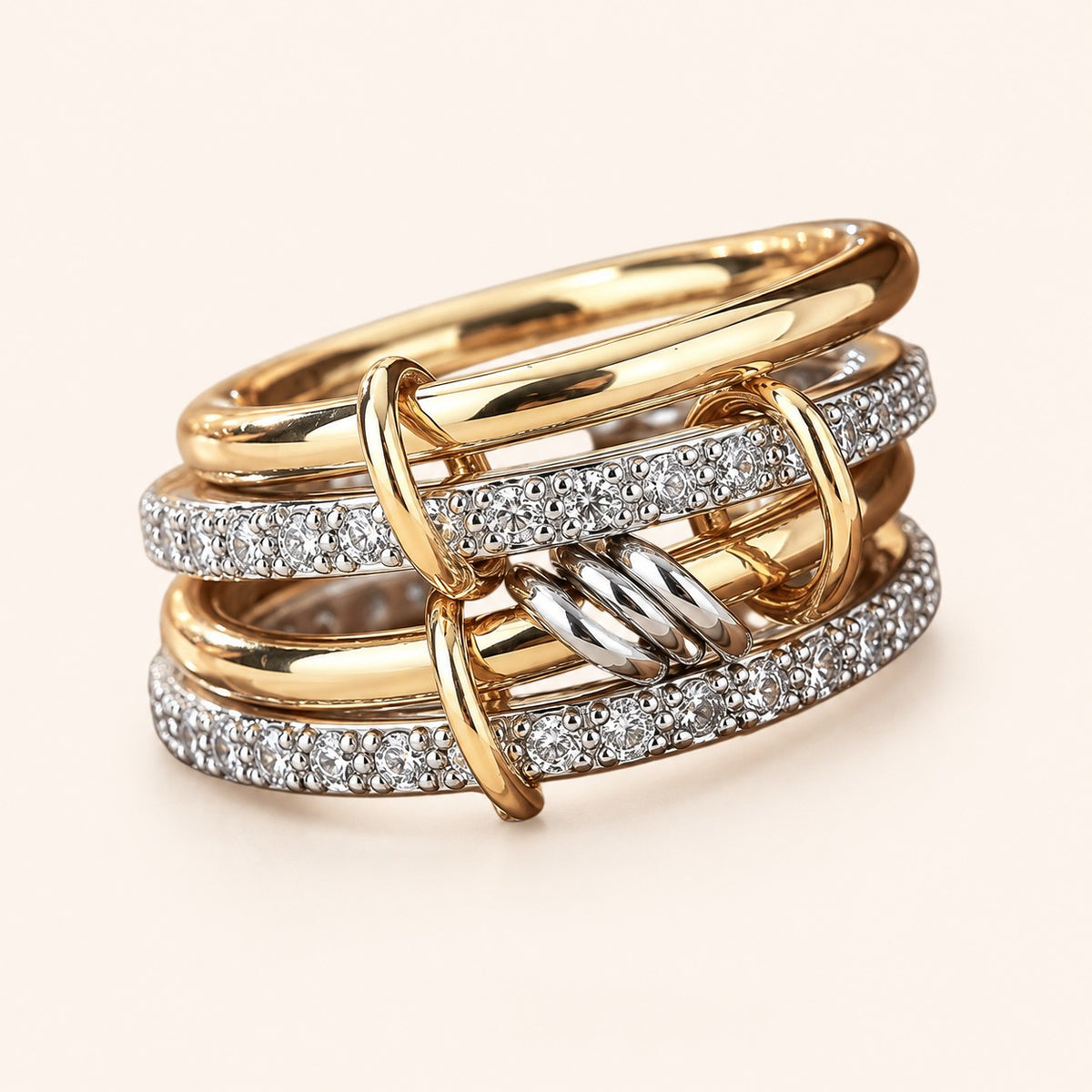Side profile of the Sabr Stack Ring