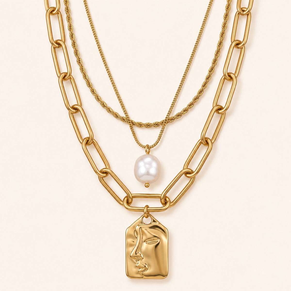 Wajh Necklace, gold finish