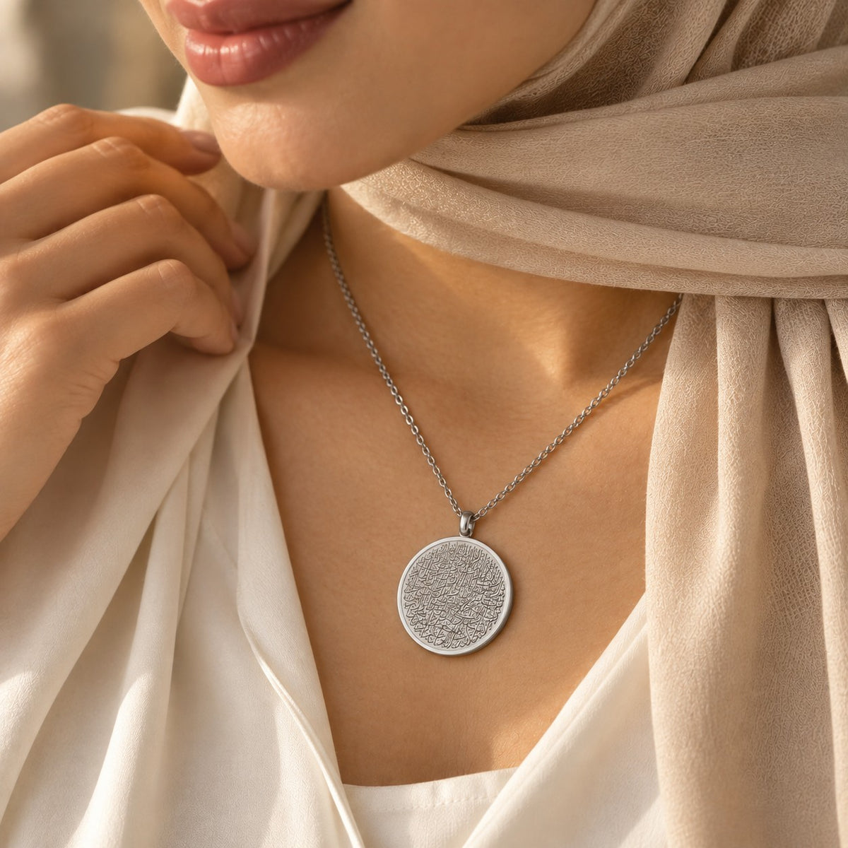 Woman wearing the Ayatul Kursi Necklace | Women in silver