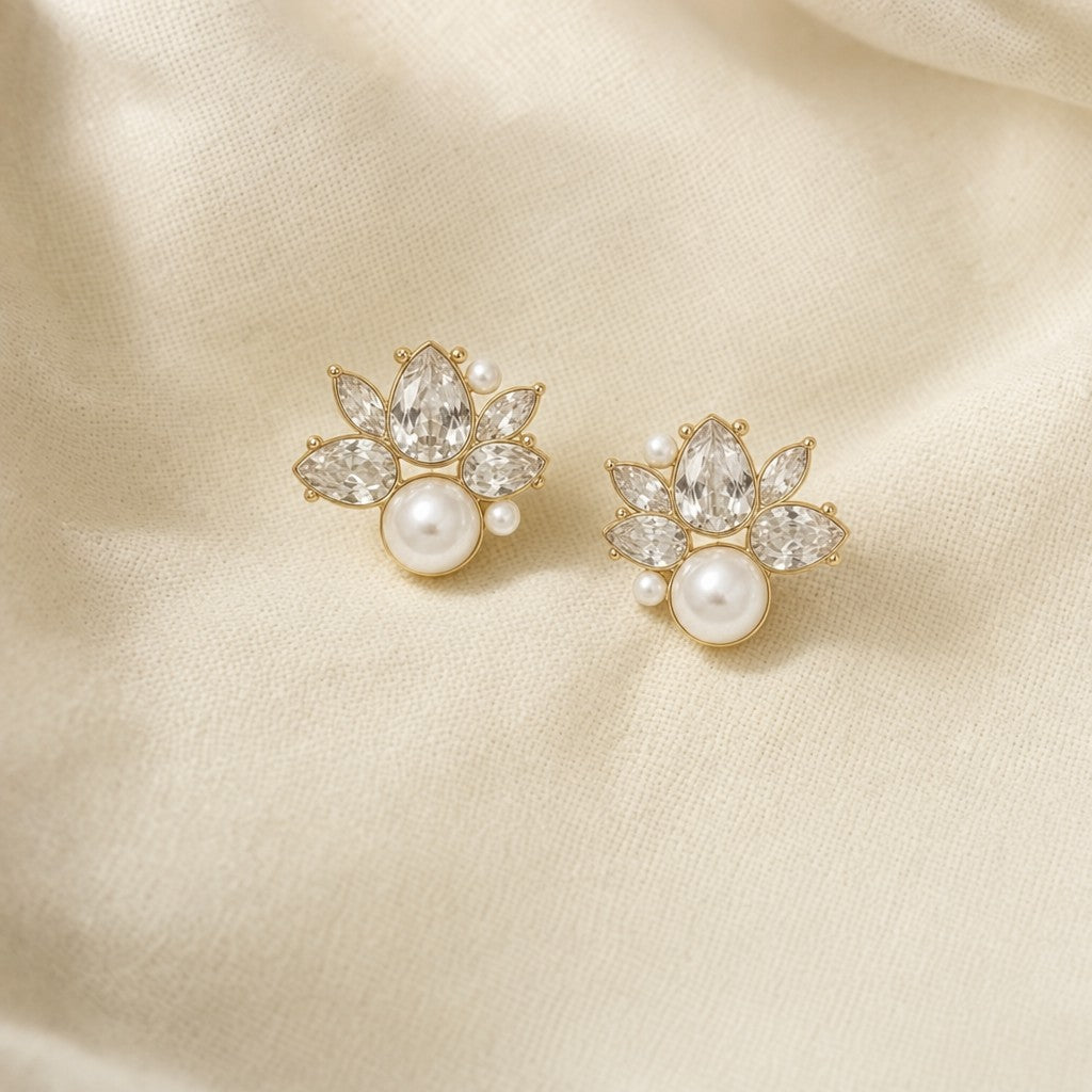 Jawahir Studs on cream linen