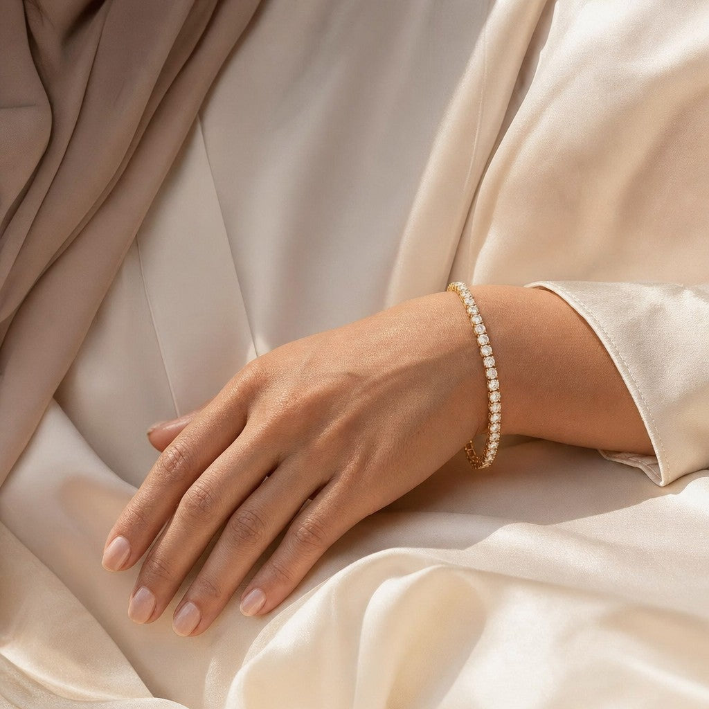 Woman wearing the Moissanite Tennis Bracelet 3mm