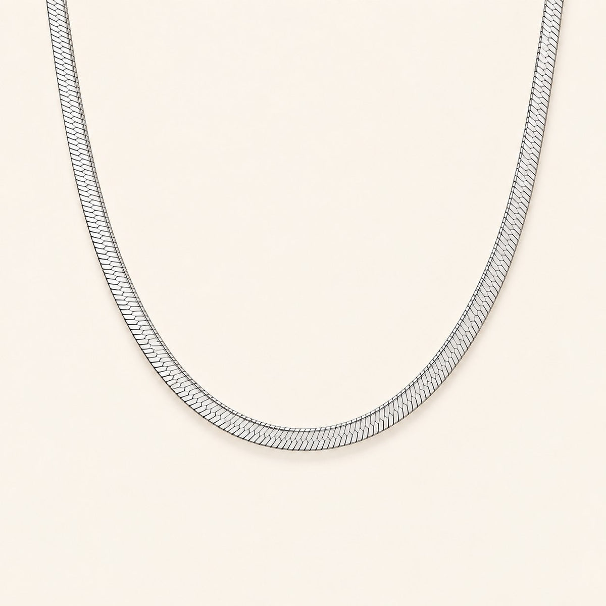 Aura Herringbone, silver finish