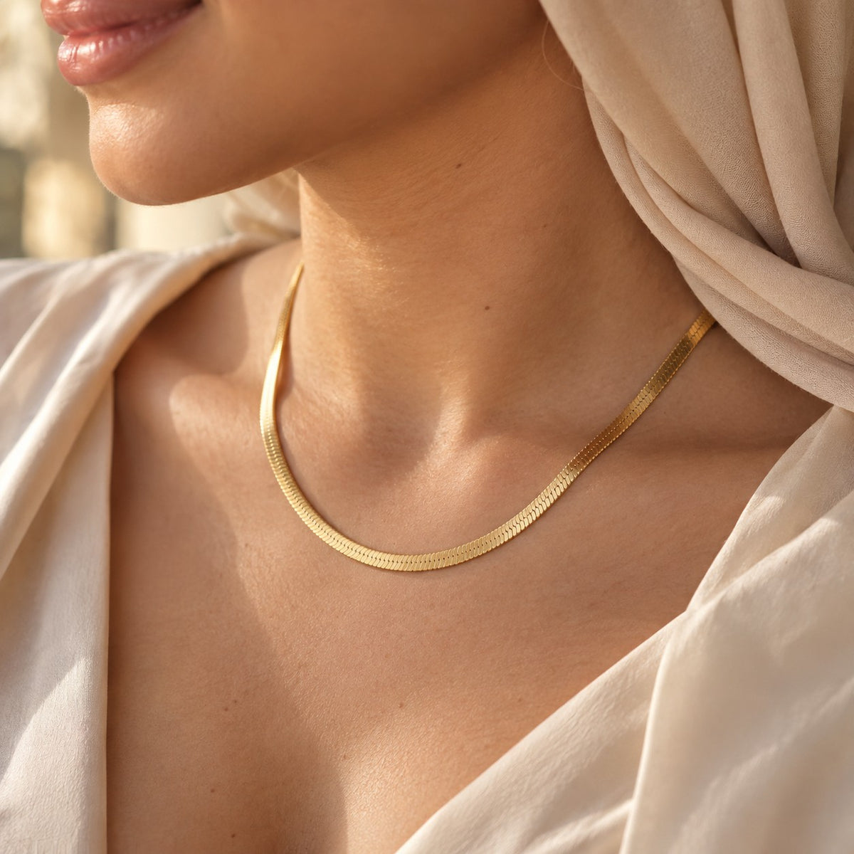 Woman wearing the Aura Herringbone