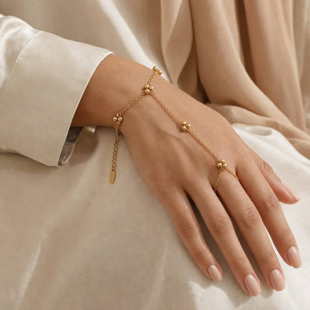 Woman wearing the Hand Chain