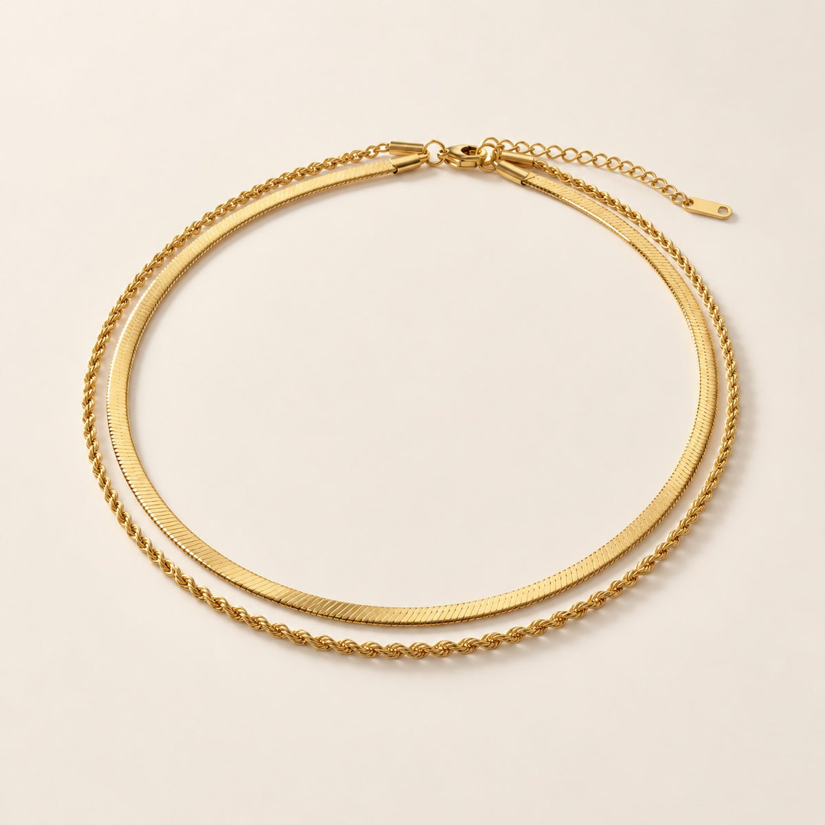 Side profile of the Luna Chain